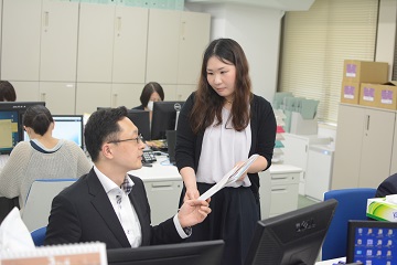 上原会計事務所オフィス内観
